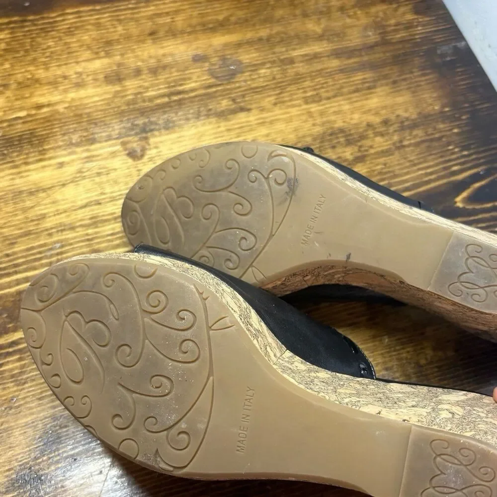 Brighton Shore Black Wedges Size‎ 6